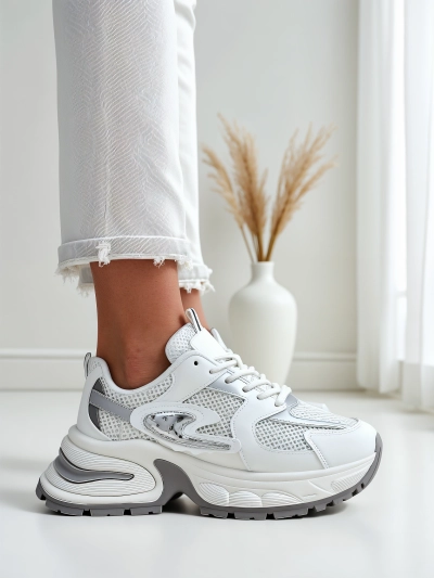 Royalfashion Женские кроссовки Ecapus