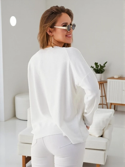 Royalfashion moterų plonas viskozės megztinis su deimantais ant pečių