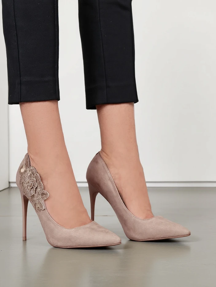 Royalfashion Moteriški aukšti kulniukai su gėlėmis Sollabe