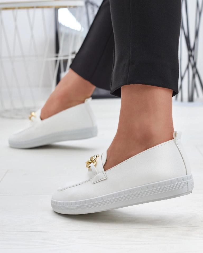 Женские белые мокасины с золотым украшением Ellica- Footwear