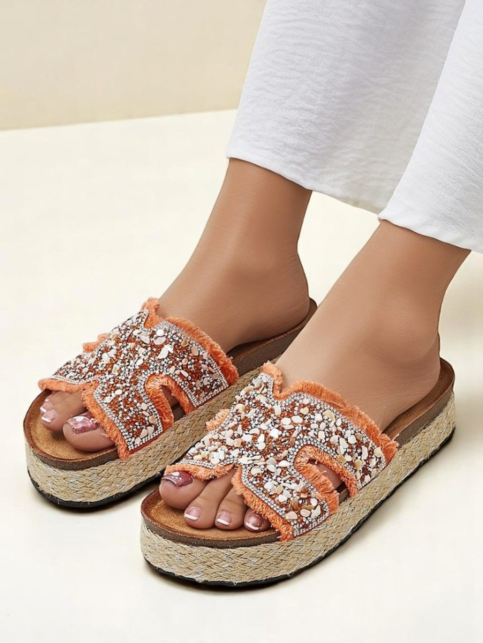 Royalfashion moteriškos šlepetės su Candy Candy papuošimais