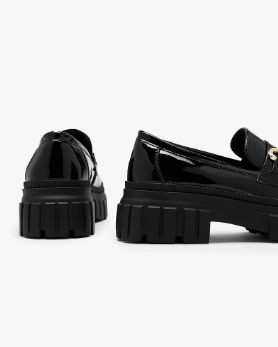 Moteriški juodi lakuoti mokasinai tvirtu padu Fenika - Avalynė