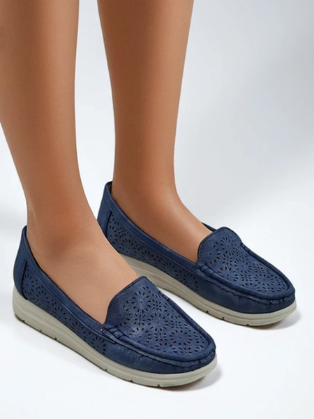 Royalfashion moterų perforuoti mokasinai Besset