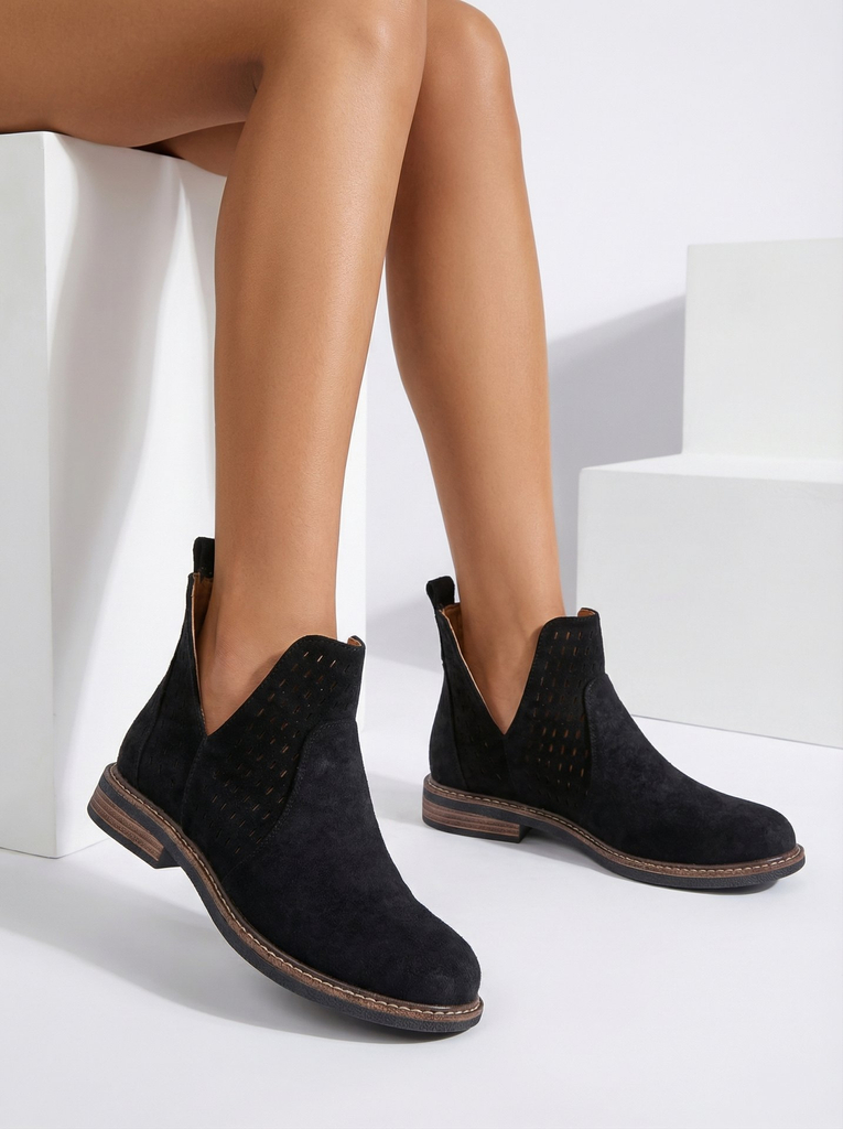 "Royalfashion" Moteriški "eko" zomšos batai "Ovilla"