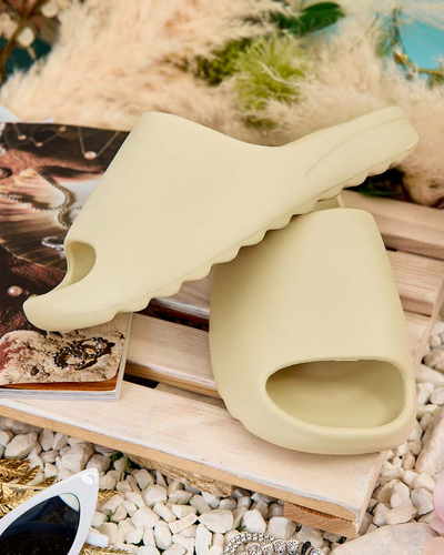 Royalfashion Женские резиновые шлепанцы Getter