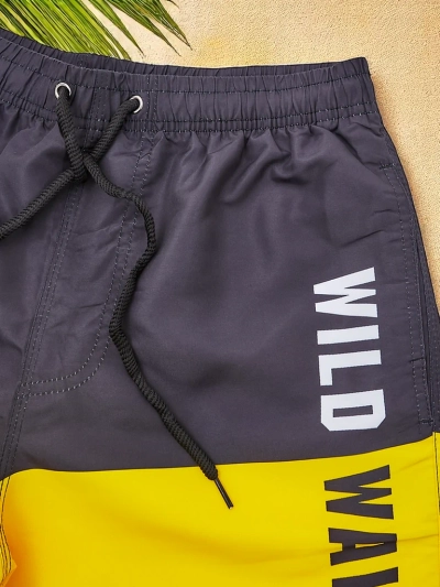 Royalfashion Sportowe męskie krótkie spodenki z ochronną siateczką (Lit Translation)