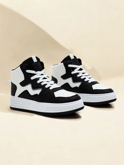 Royalfashion Высокие женские спортивные туфли Quiedy