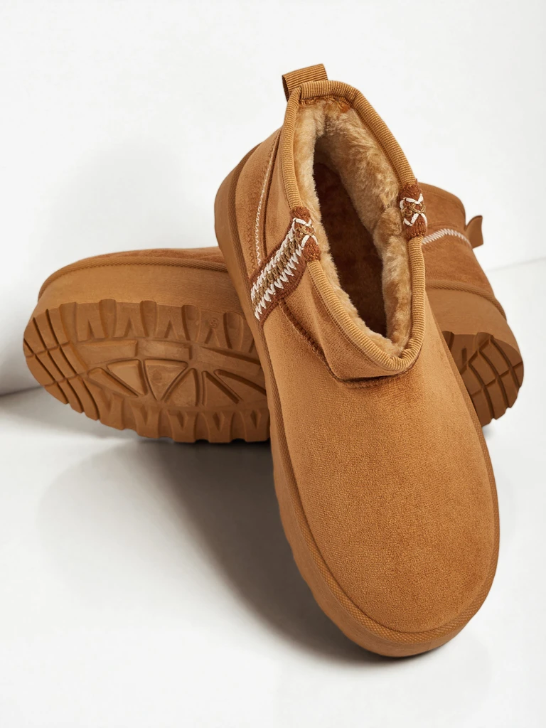 Trumpi moteriški a'la sniego batai Pravel