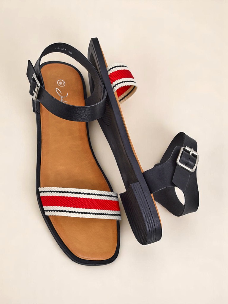 Royalfashion Женские сандалии на плоской подошве Naya