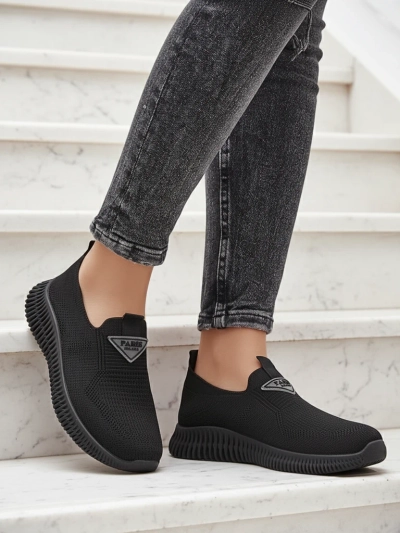 Royalfashion Женские тканевые спортивные слипоны Serra