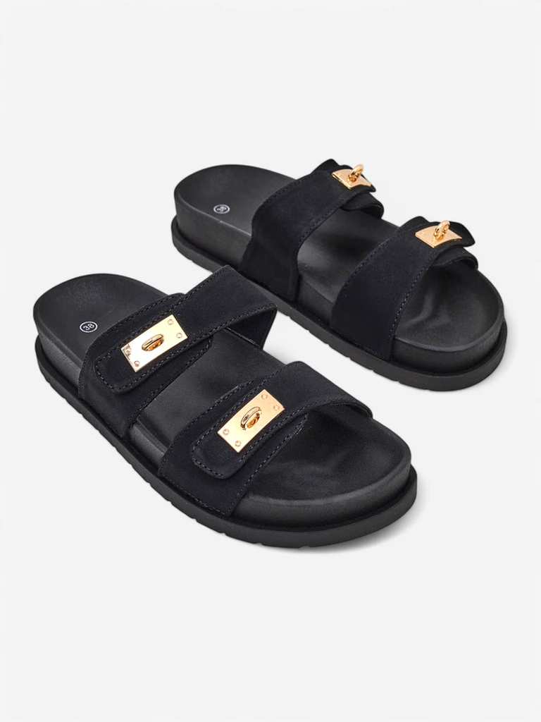 Женские тапочки Royalfashion с декоративными пряжками Costes