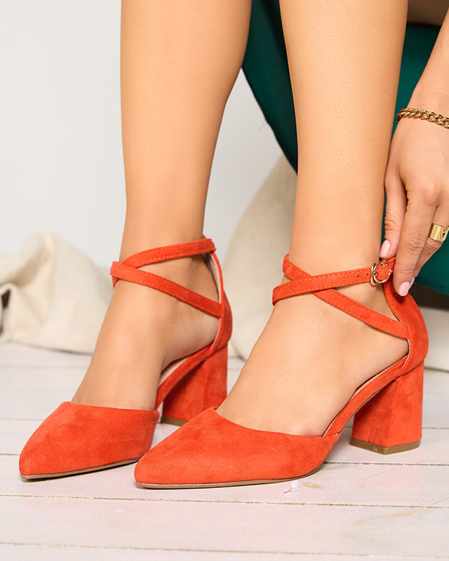 OUTLET Oranžiniai moteriški sandalai ant Anou-Footwear posto