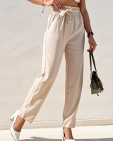 Светло-бежевый