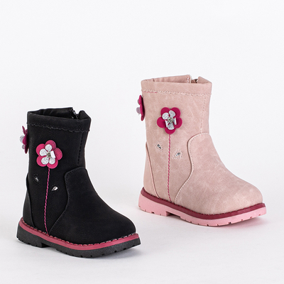 Juodi batai mergaitėms su dekoratyviniu batviršiu iš Amimi- Shoes