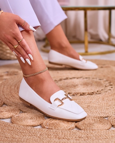 Royalfashion Balti moteriški dygsniuoti mokasinai su aukso puošyba Wetifa