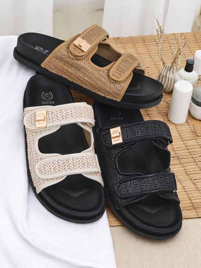 Royalfashion Женские шлепанцы с косичкой Delibeli