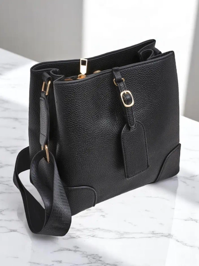 Royalfashion kvadratinė rankinė, pagaminta iš ekokožių.