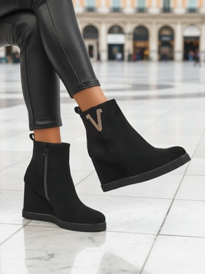 Royalfashion Nerias женские сапоги на каблуке