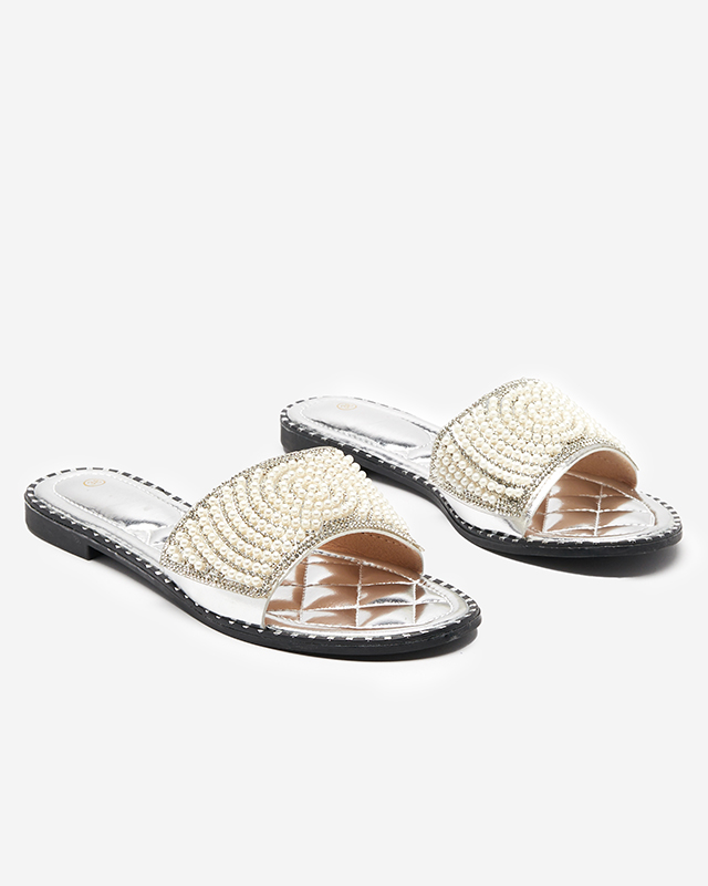 Sidabrinės moteriškos šlepetės su Ahaio dekoracijomis - Avalynė