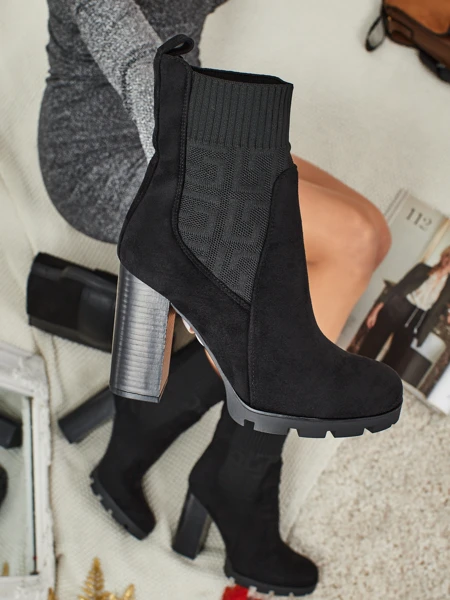 Moteriški eko zomšiniai aulinukai su stulpeliu Vansoria