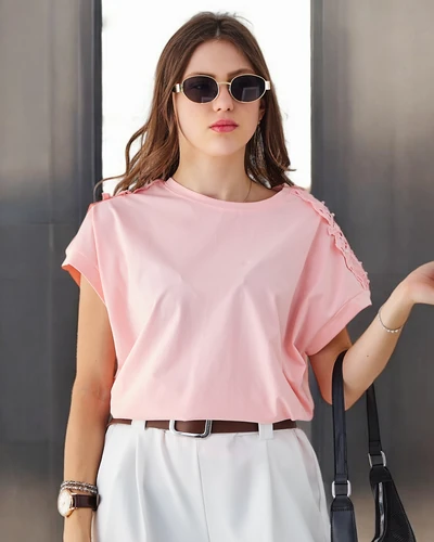 Женская хлопковая футболка Royalfashion с кружевными рукавами