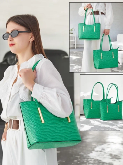 Royalfashion dvigubos lakuotos odos moteriška rankinė su įspaudu