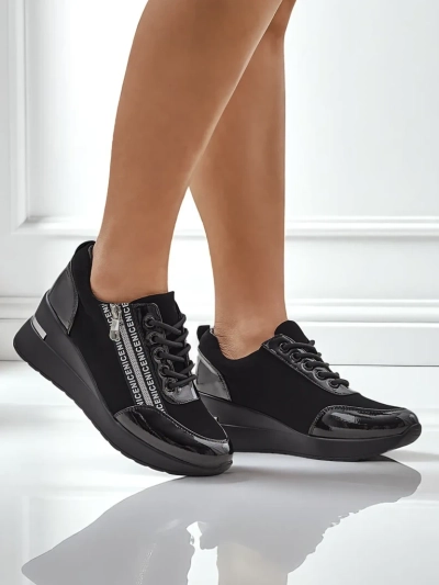 Czarne sneakersy koturny damskie Calista Nero