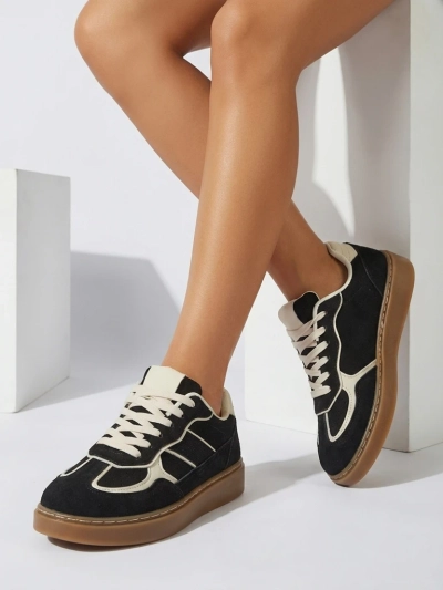 Moteriški sportbačiai „Flora“ juodi ekologiški sportiniai kasdieniai