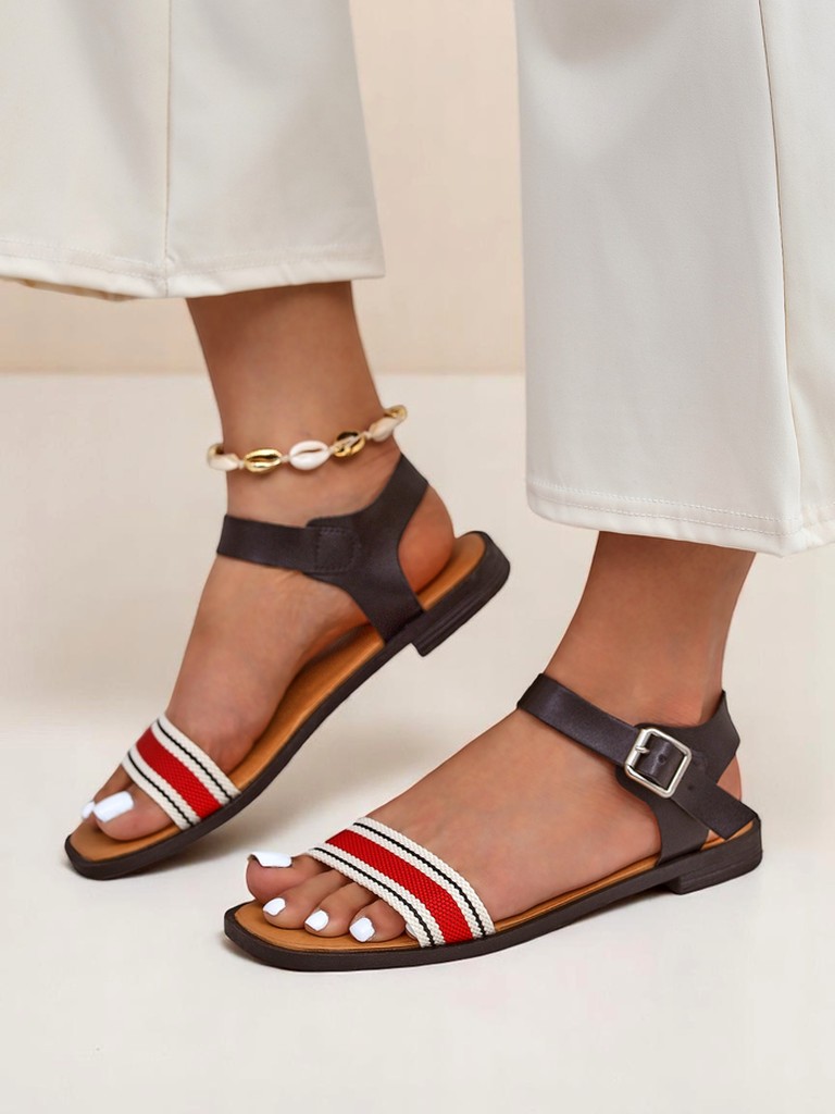 Royalfashion Женские сандалии на плоской подошве Naya