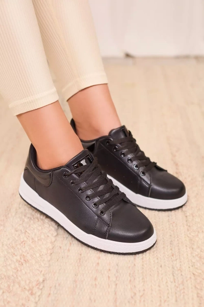 Royalfashion Juoda moteriška sportinė avalynė Classic Vibes