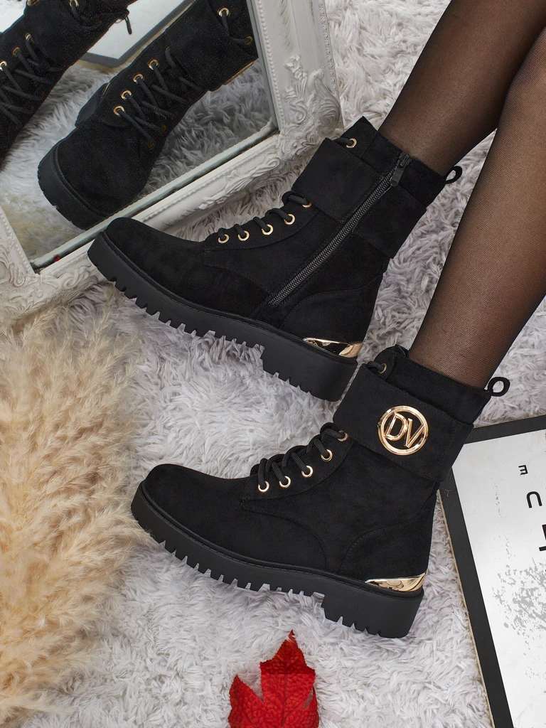 Moteriški aulinukai-batai su dekoracijomis Lorice