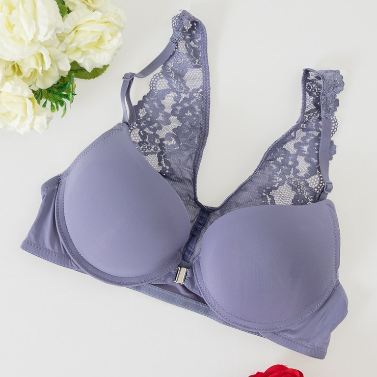 Фиолетовый женский бюстгальтер с кружевом
