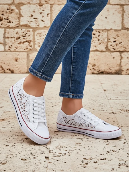 Aurelia Bianco - Ažūriniai balti Royalfashion audinio sportbačiai, 40 dydis