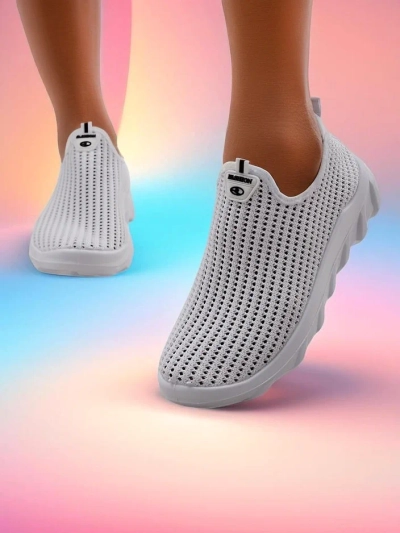 Royalfashion moteriški slip-on audinio sportiniai batai Erra