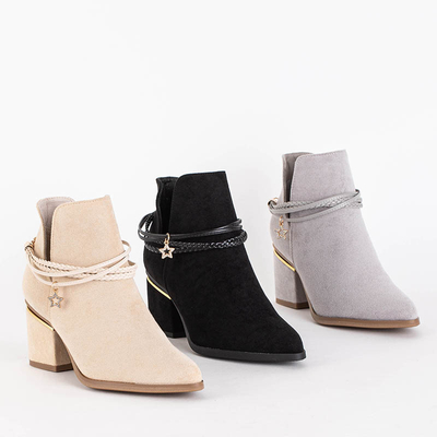 Smėlio spalvos moteriški batai ant stulpelio Sheea - Avalynė