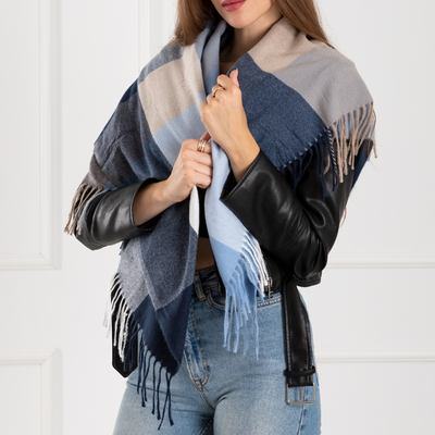 Tamsiai mėlyna moteriška šilta languota skara - Aksesuarai