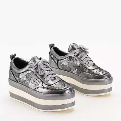 OUTLET Серые женские туфли на платформе Exira - Обувь