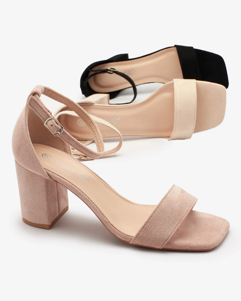 Royalfashion Женские сандалии на низком ходу бежевого цвета Helrem