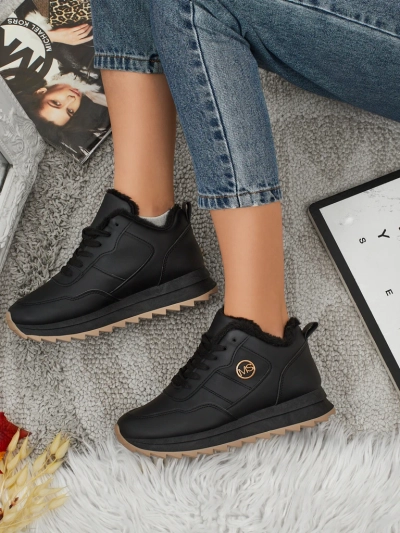 "Royalfashion" Pašiltintos moteriškos basutės su kailiu "Casot"