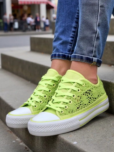 Royalfashion Женские перфорированные кроссовки Nizzet