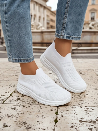 Royalfashion Женские спортивные слипоны Whites