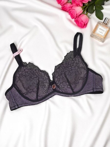 Royalfashion Moteriška push-up liemenėlė su nėriniais Romance Push-Up