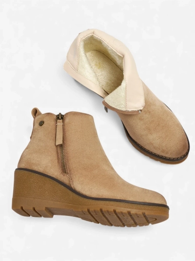 Ботинки женские на танкетке Zarrico