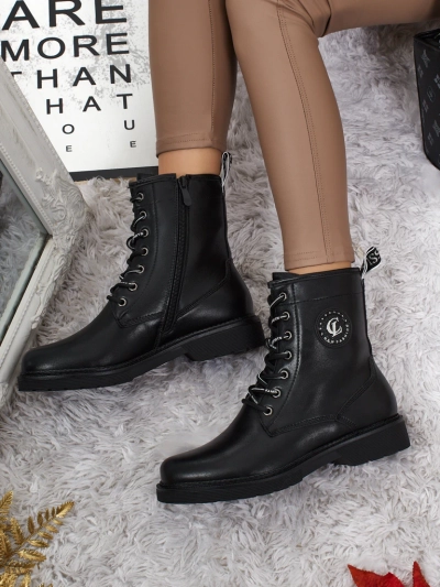 Eko odos aulinukai suvarstomi Tavira