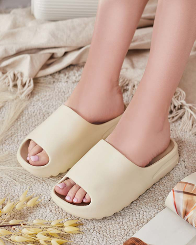 Royalfashion Женские резиновые шлепанцы Getter