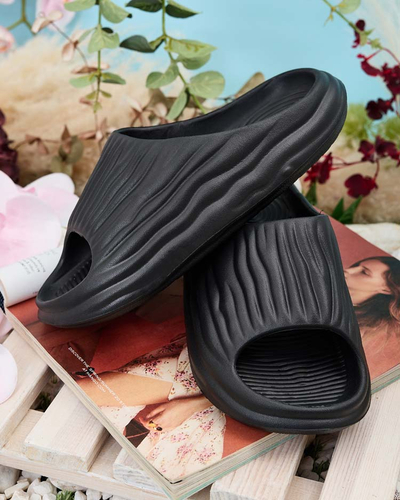 Royalfashion Женские резиновые шлепанцы Magged