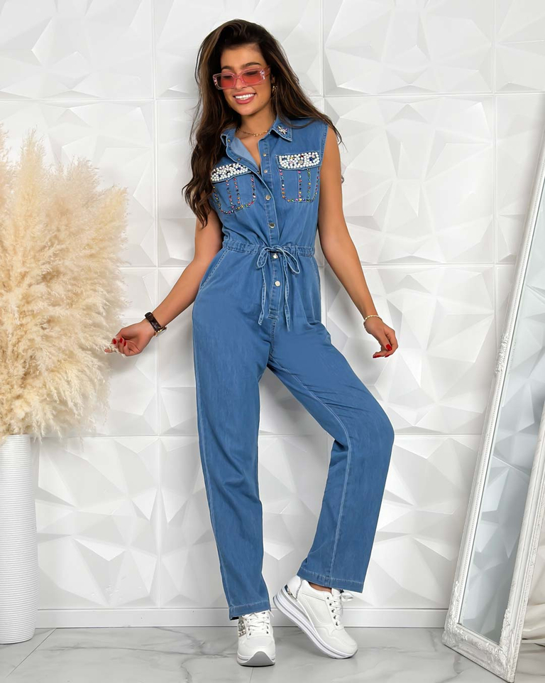 "Royalfashion" moteriškas kostiumas su cirkonais ir perlais