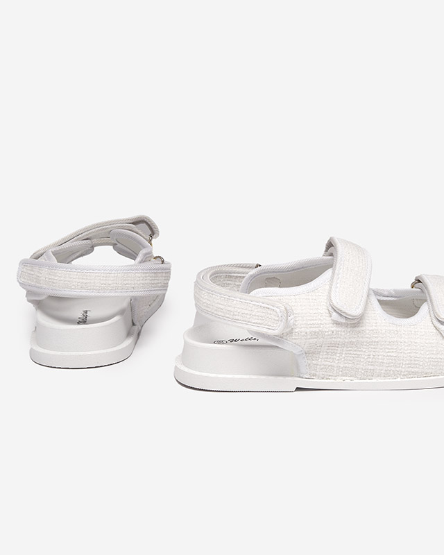 Белые женские босоножки из ткани Desotty