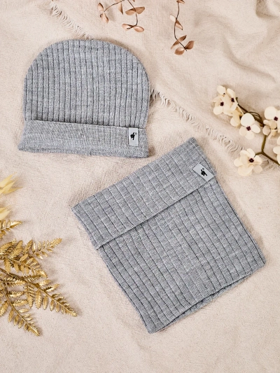 Karališka mada Žiemos universalus rinkinys - kepurė su kaklo apvyniu