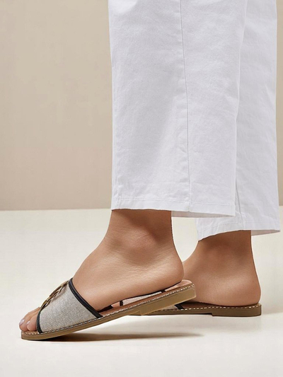 Royalfashion Женские тапочки на плоской подошве Rorole